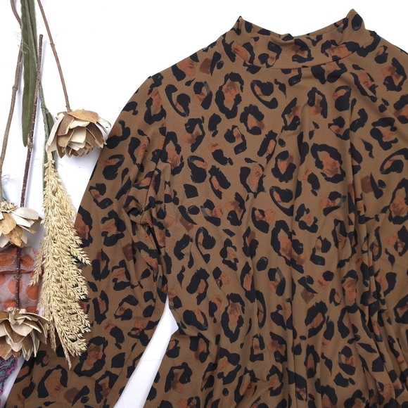 Susan Graver Lepoard Print 2XP Dress - Picture 3 of 10